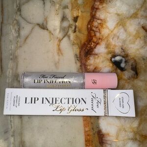 Too Faced Lip Injection Lip Gloss - Stars Are Aligned